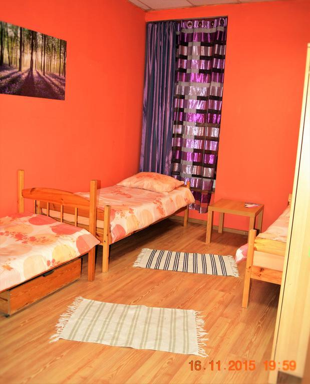 Honey Hostel Cracovie Extérieur photo