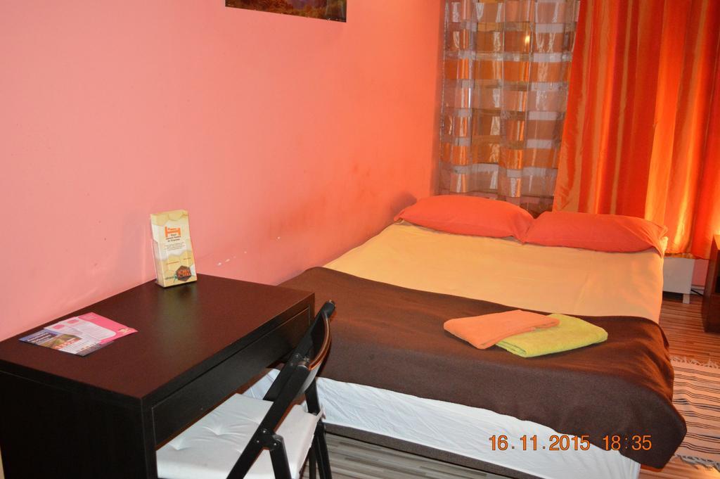 Honey Hostel Cracovie Chambre photo