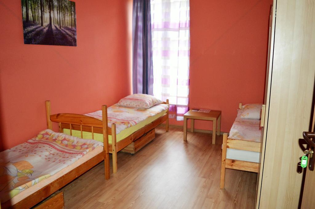 Honey Hostel Cracovie Chambre photo