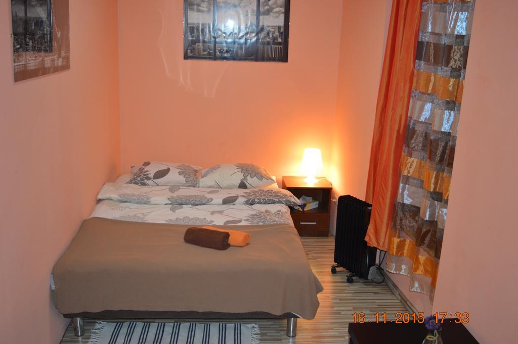 Honey Hostel Cracovie Extérieur photo