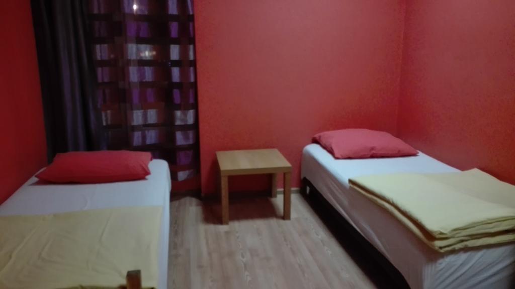 Honey Hostel Cracovie Extérieur photo